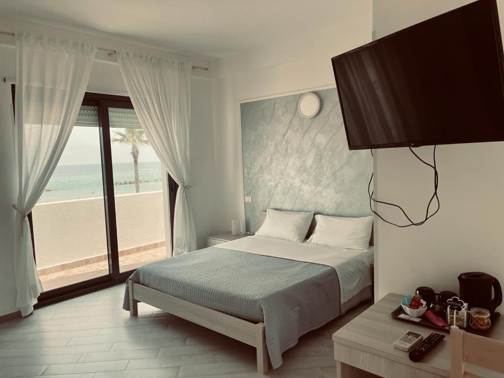 Carfagnini Rooms Termoli Ngoại thất bức ảnh